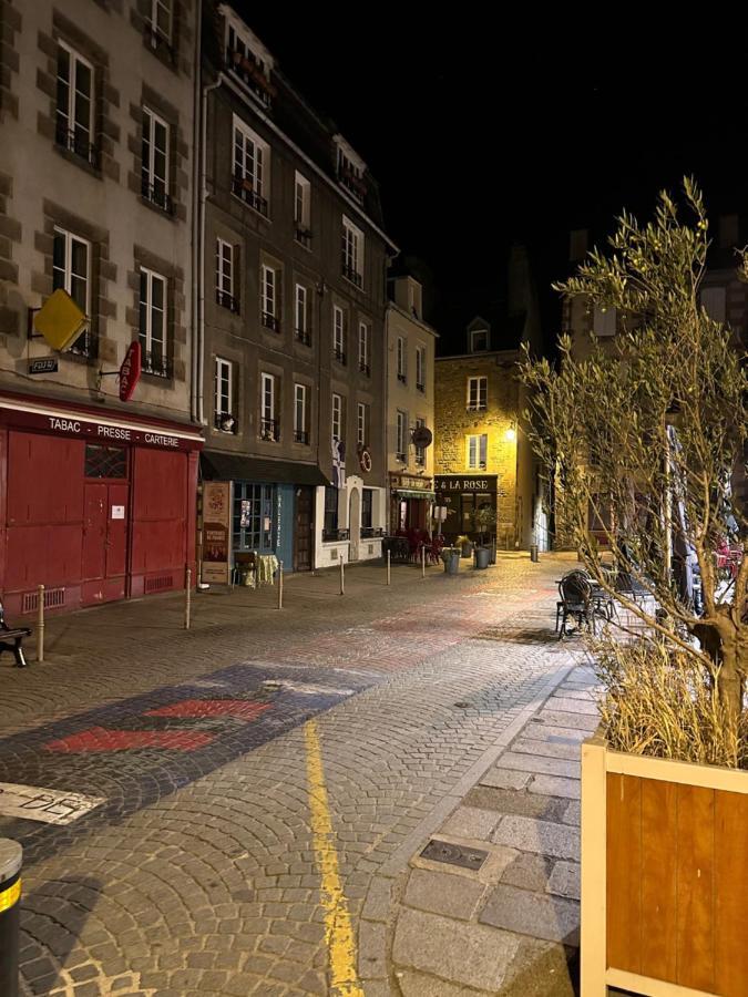 Haute Ville : Studio Ravissant Granville Exterior photo